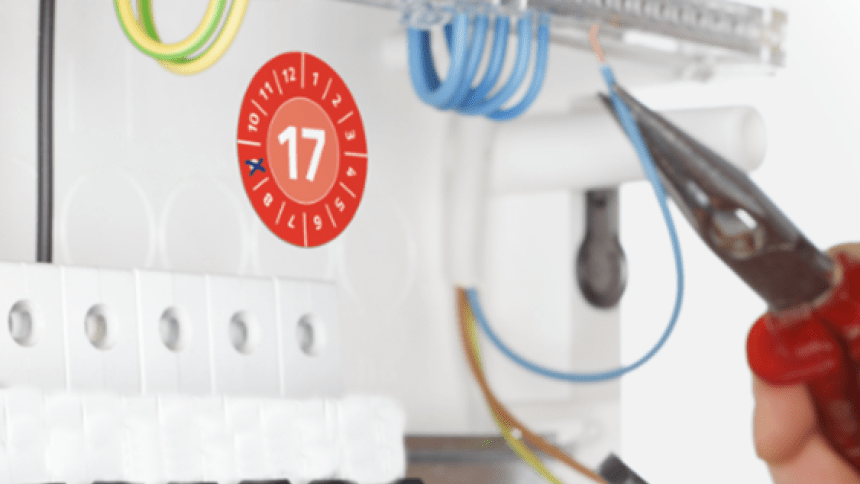 Anwendung_Prüfplakette_Elektrokasten.jpg