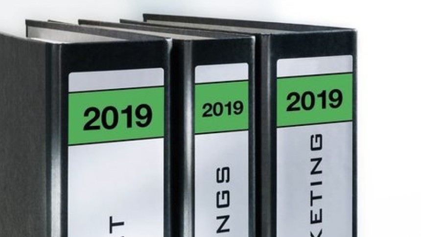 Ordneretikett mit Jahreszahl 2019