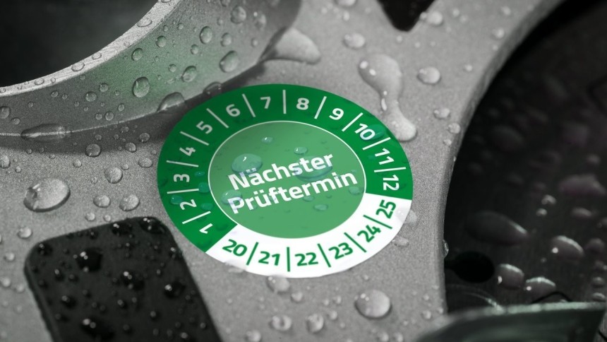 Nächster Prüftermin Prüfplaketten grün