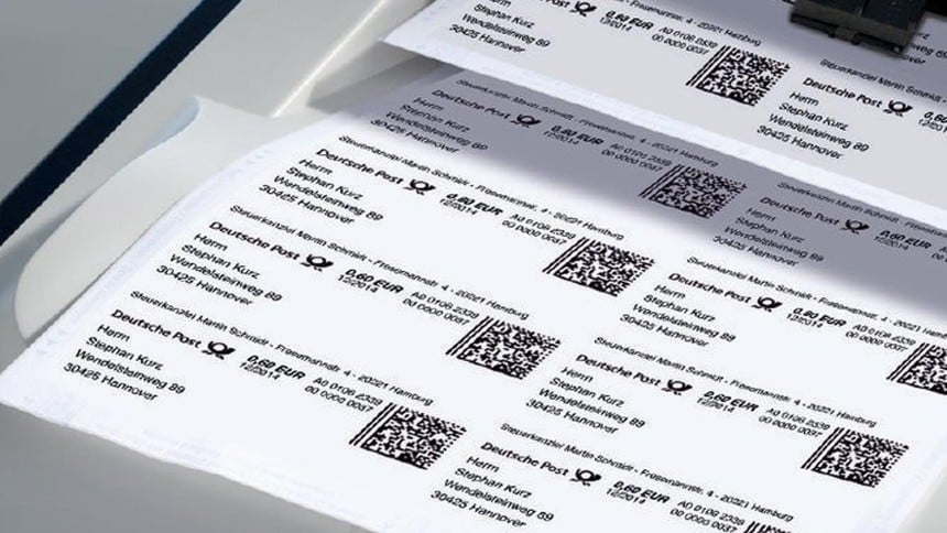 Lassen sie ihre versandmarke einfach an packstationen, in filialen/paketshops oder direkt beim zusteller. Paketschein Zum Ausdrucken Deutsche Post : Versand Mit Internetmarke Avery Zweckform