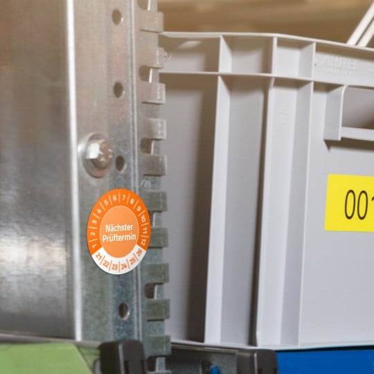Prüfplaketten für das Lager