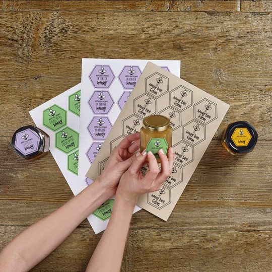 Bestellen Sie individuell gestaltete Bögen auf unterschiedlichem Papier.