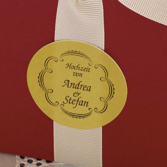 Goldene Aufkleber für Geschenke