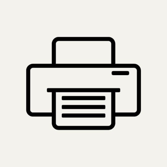 Auf einem beigen Hintergrund ist ein schwarzes Drucker Icon zu sehen.