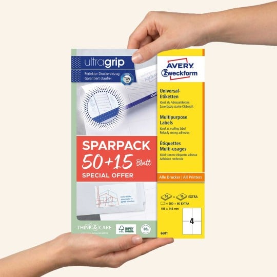 Die Vorderansicht einer Avery Zweckform Etiketten Sparpackung.