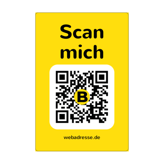 Auf dem rechteckigen Aufkleber ist ein QR Code mit der Aufforderung "Scan mich".