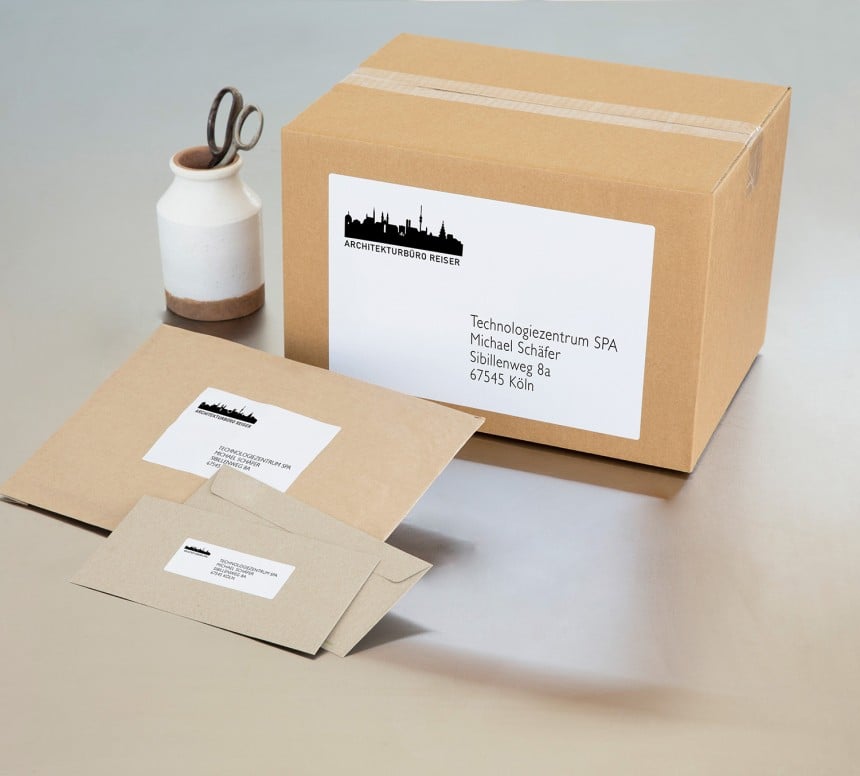 Sie können Ihre Adressaufkleber bei uns in verschiedenen Formaten drucken.