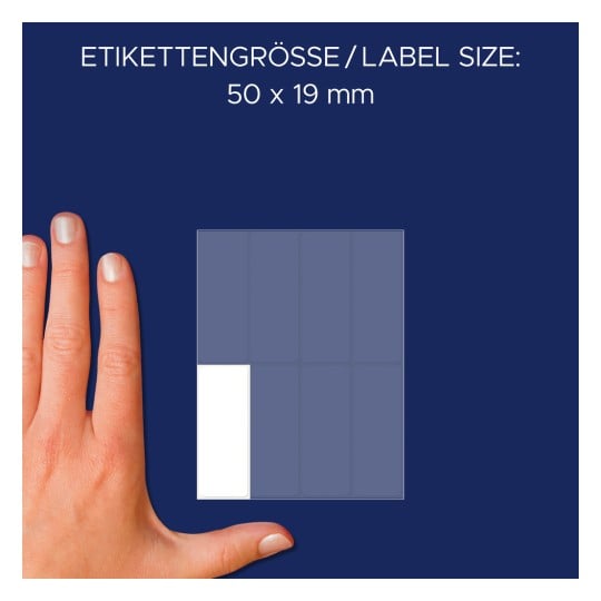 Größenvergleich mit Hand, Artikel: 3079, ein Bogen Vielzweck-Etiketten, Format: 50 x 19 mm, Farbe: Weiß