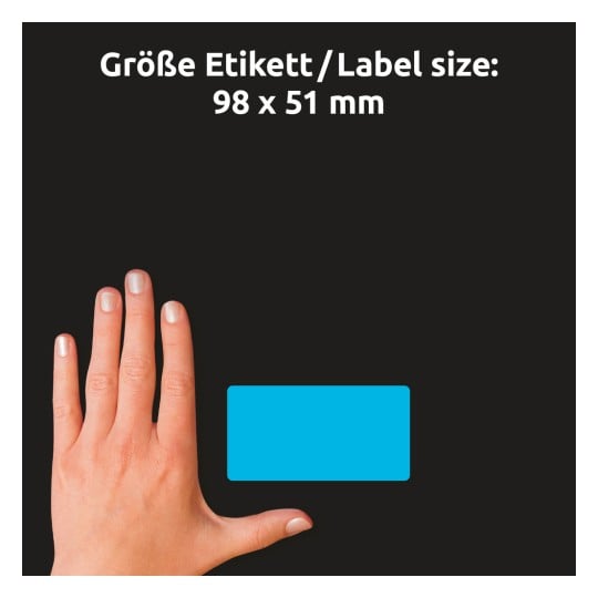 Größenvergleich mit Hand, Artikel: 51046, ein Bogen Farbige Etiketten, Format: 98 x 51 mm, Farbe: Blau, Gelb, neongrün, neonorange, neonrot