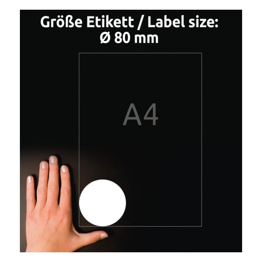 Größenvergleich mit Hand, Artikel: 6229-10, ein Bogen Runde Etiketten, Format: ⌀ 80 mm, Farbe: Weiß