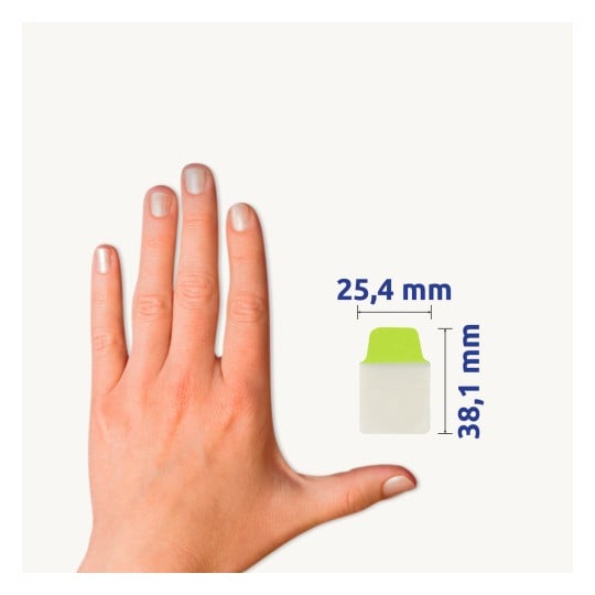 Größenvergleich mit Hand, Artikel: 74759, ein Bogen Haftstreifen, Format: 25,4 x 38,1 mm, Farbe: neongrün, neonpink, neonorange, neongelb