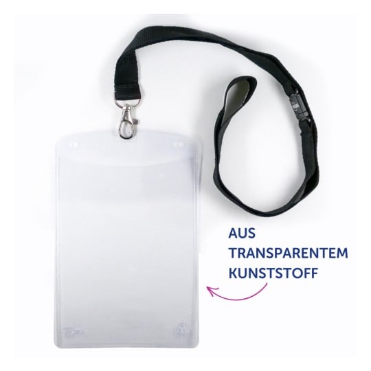 Das Bild zeigt einen klaren Kunststoffausweishalter mit einem schwarzen Lanyard. Der Ausweishalter ist dafür ausgelegt, Identifikationskarten zu halten.