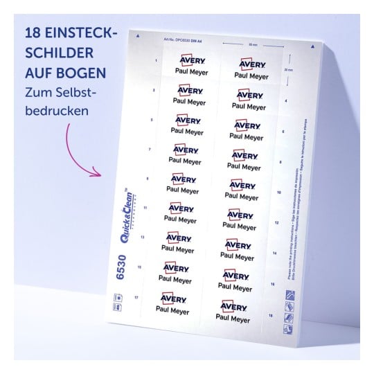 Das Bild zeigt ein Blatt Avery-Etikettenaufkleber, die für den Selbstdruck bestimmt sind. Es enthält 18 einzelne Etiketten mit dem Namen 'Paul Meyer' darauf gedruckt.