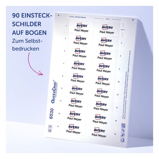 Das Bild zeigt ein Blatt selbstklebender Etiketten mit dem Namen 'Paul Meyer' und dem Avery-Logo. Die Etiketten sind in Reihen und Spalten angeordnet, mit insgesamt 90 Etiketten auf dem Blatt.