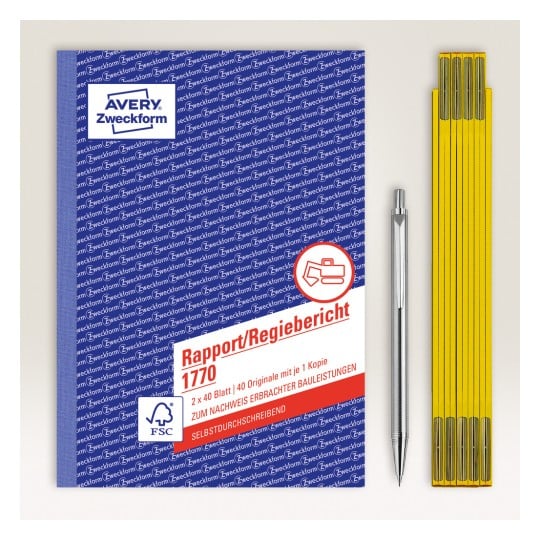 Das Bild zeigt einen blauen Berichtsordner mit der Aufschrift "Avery Zweckform Rapport/Regiebericht 1770", daneben liegen ein Metallstift und ein Set gelber Textmarker. Der Ordner enthält Details über Blätter und Kopien.