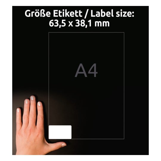 Größenvergleich mit Hand, Artikel: L6023REV-25, ein Bogen Universal-Etiketten, ablösbar, Format: 63,5 x 38,1 mm, Farbe: Weiß
