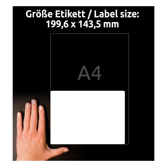 Größenvergleich mit Hand, Artikel: LR7168-100, ein Bogen Recycling Versand-Etiketten, Format: 199,6 x 143,5 mm, Farbe: Naturweiß