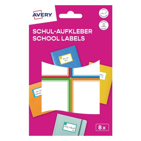 Das Bild zeigt Avery-Schuletiketten in verschiedenen Farben mit Beispielen von beschrifteten Notizbüchern vor einem leuchtend pinkfarbenen Hintergrund.