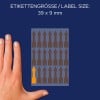 Größenvergleich mit Hand, Artikel: 3008, ein Bogen Etiketten in Sonderformaten, Format: 39 x 9 mm, Farbe: Leuchtorange