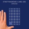 Größenvergleich mit Hand, Artikel: 3596, ein Bogen Markierungspunkte, Format: ⌀ 18 mm, Farbe: Blau