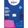 Das Bild zeigt einen Ausweishalter von Avery mit Produktdetails wie "Ausweishalter", Abmessungen und einem Namensschild-Beispiel. Es ist für alle Drucker geeignet.