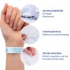 Das Bild zeigt Armbänder mit hervorgehobenen Merkmalen: klimaneutral, langlebig und einfach gestaltbare Optionen.