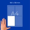 Hand neben A4-Layoutdiagramm mit einem weißen Panel und den Maßen 99,1 x 139 mm?