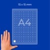 Hand neben einem A4-Rasterblatt mit der Beschriftung 15 × 15 mm und vielen kleinen Quadraten?